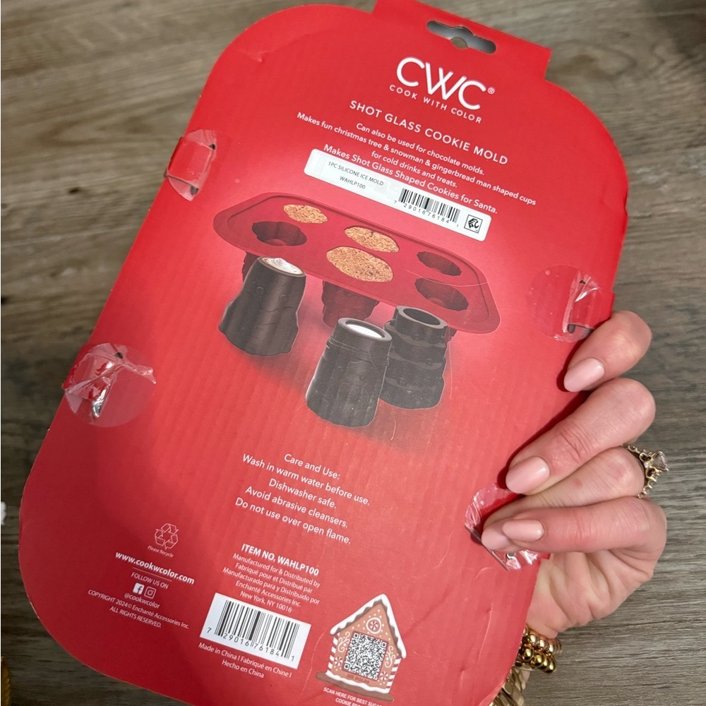 CWC Red Shot Glass Cookie Mold - Picture 2 of 2